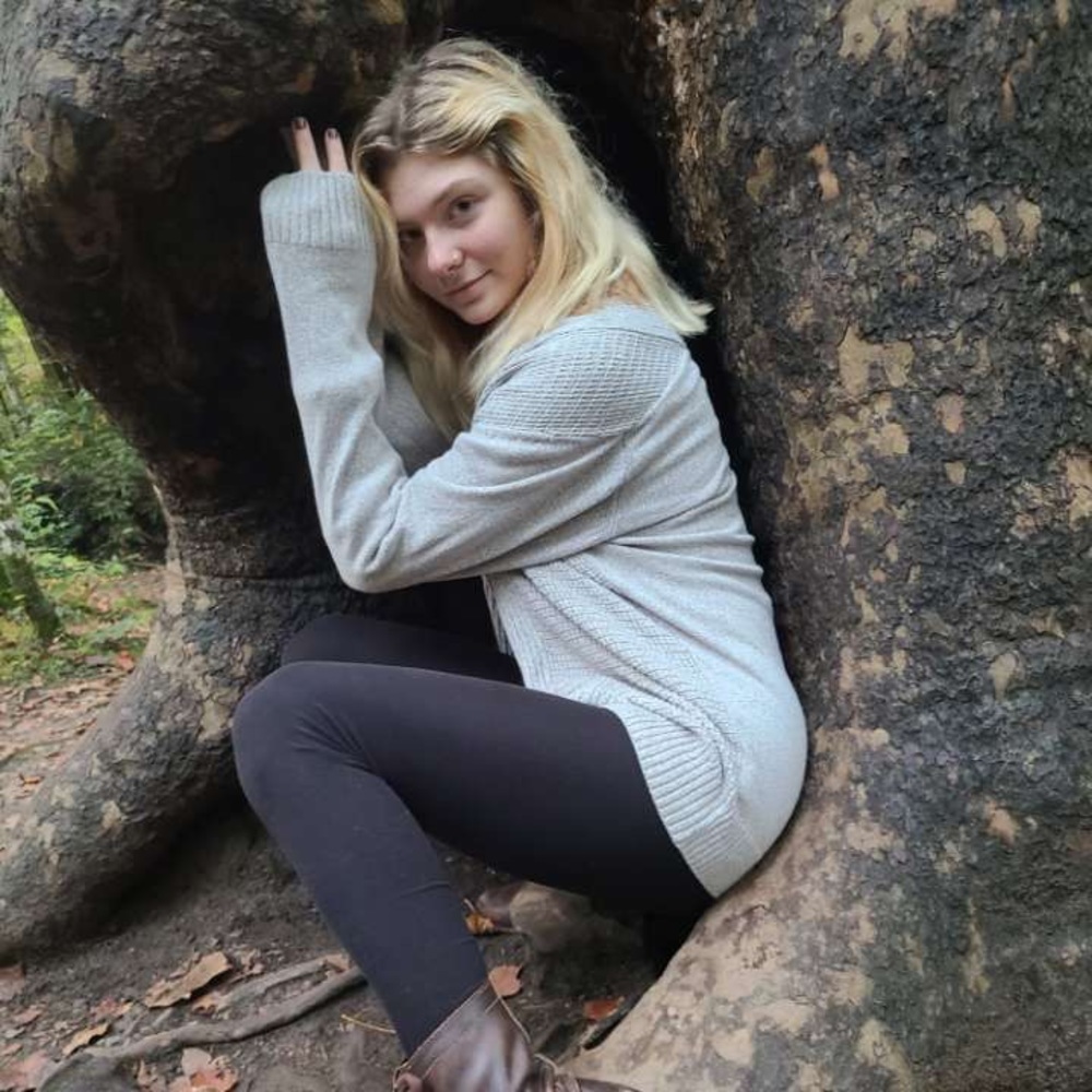 Meet your Posher, Nikole